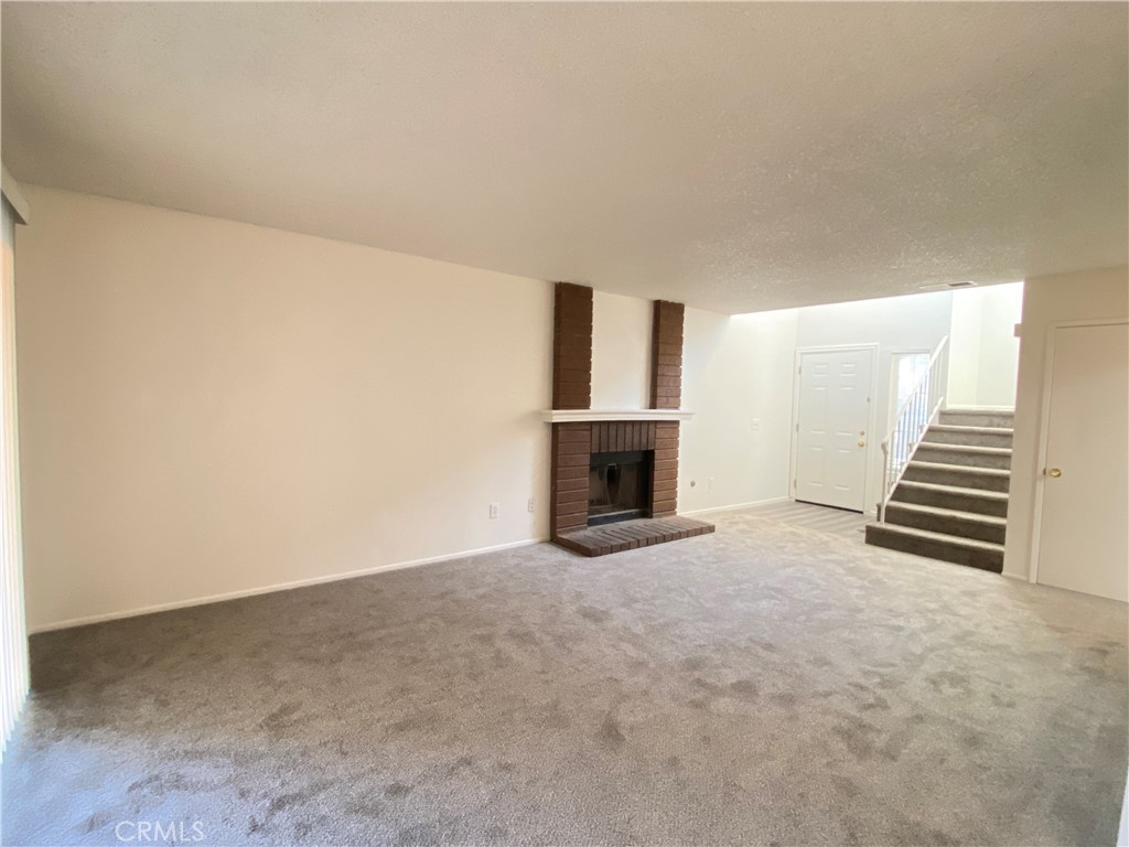 13246 Lakota Property Photo 3