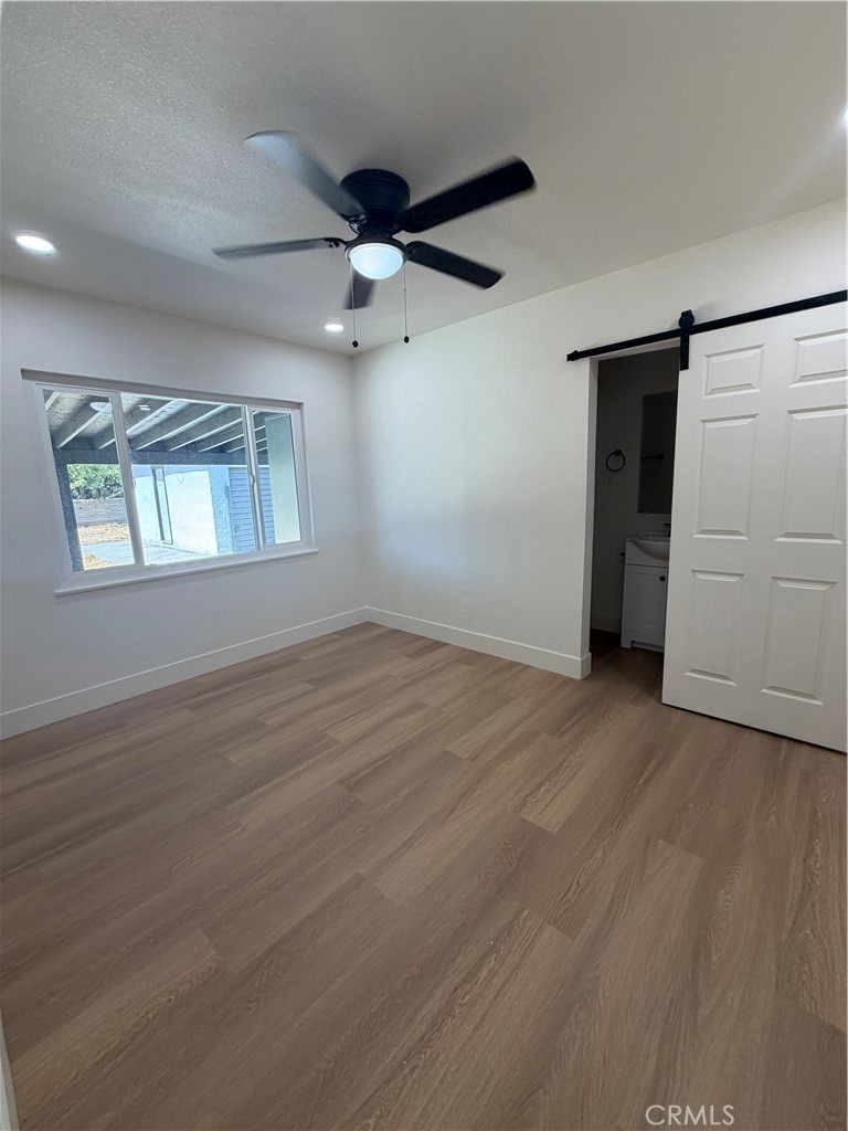 4216 N Mountain View Property Photo 7