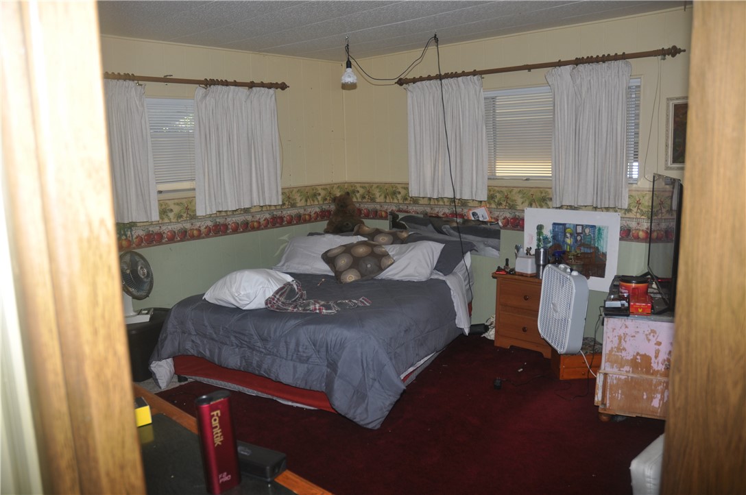44725 E Florida Avenue 70 Property Photo 4