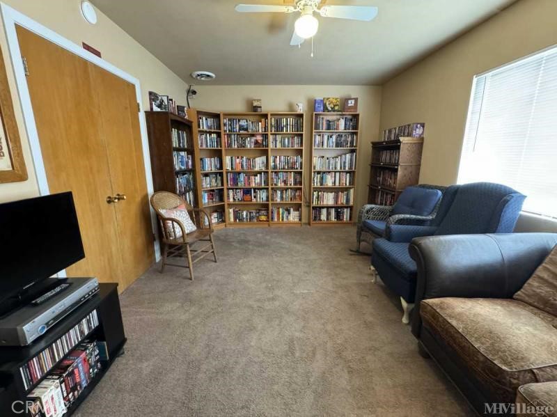 44725 E Florida Avenue 70 Property Photo 12