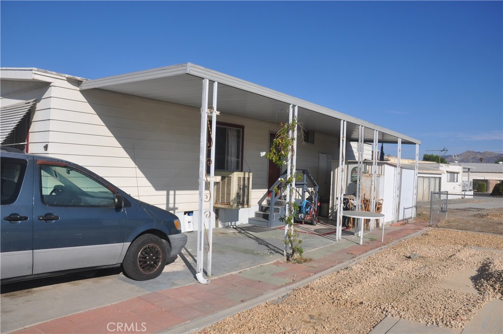 44725 E Florida Avenue 70 Property Photo 15