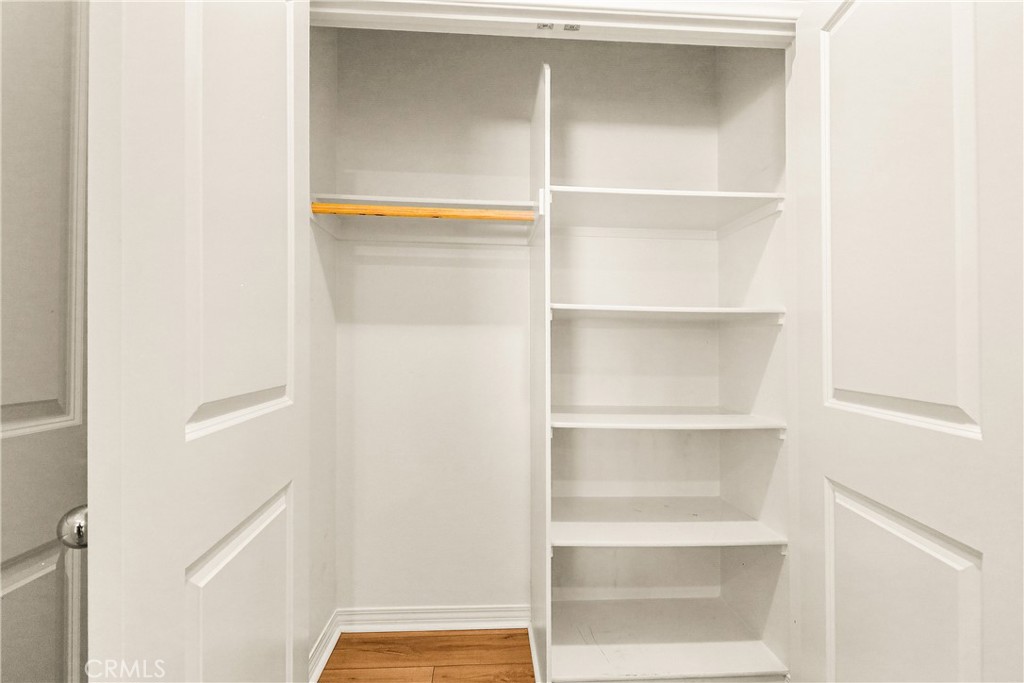 29752 Wolf Glen Court Property Photo 14