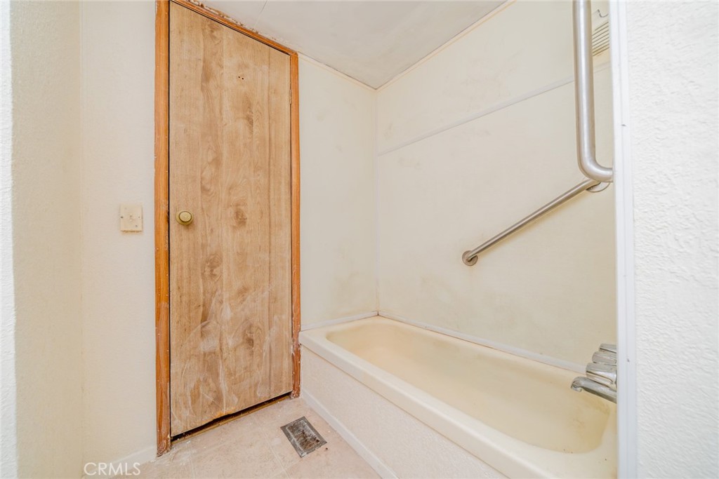 10200 Johnson 36 Property Photo 18