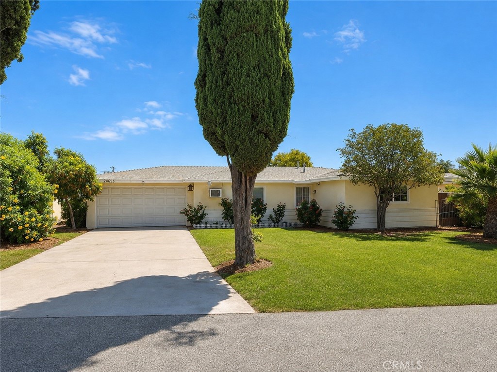 24655 Eucalyptus Property Photo 1