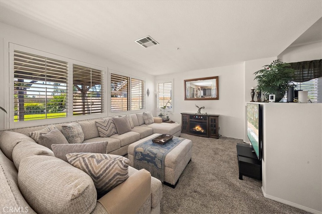 15727 Virginia Property Photo 9