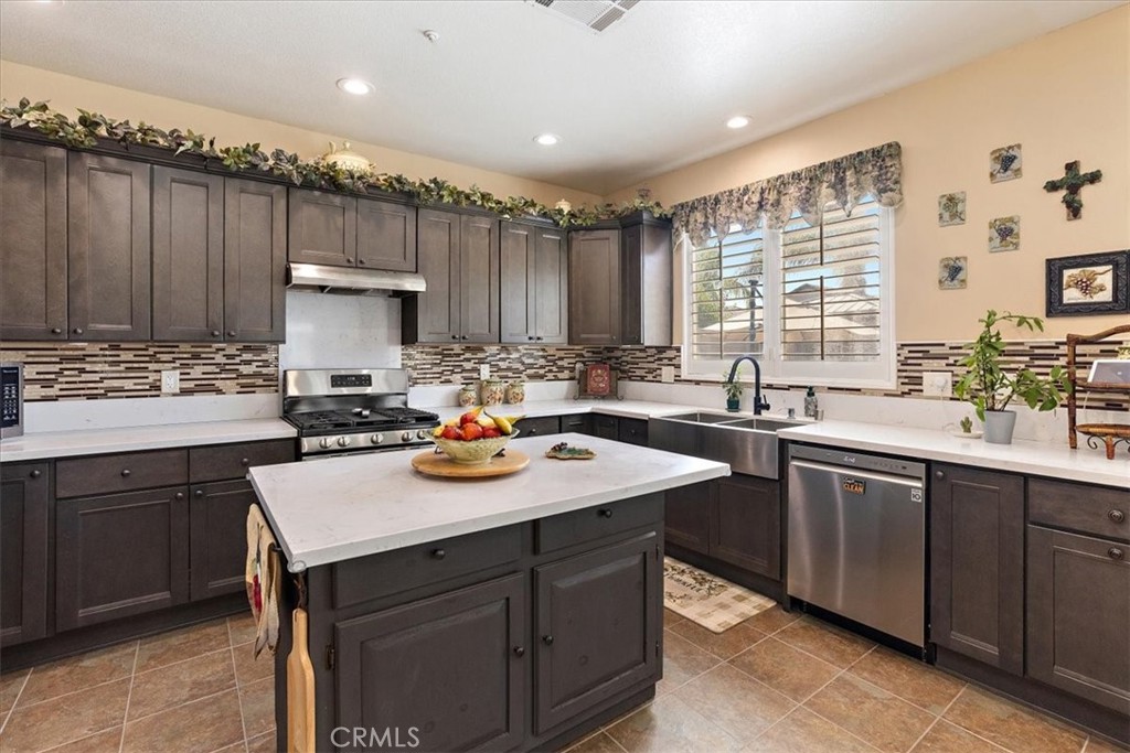 15727 Virginia Property Photo 15