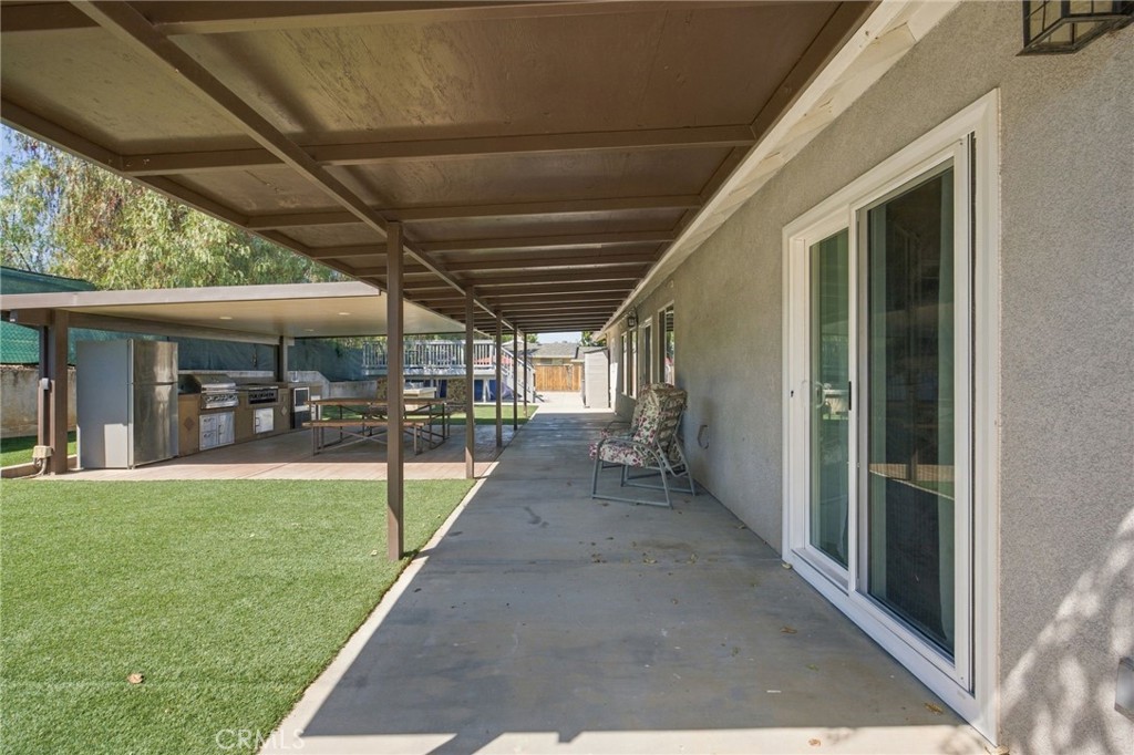 19910 Heavern Court Property Photo 34