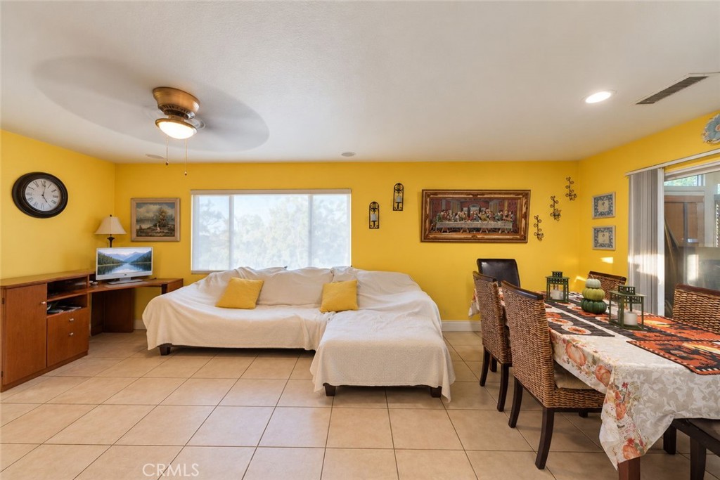 5232 Triesian Way Property Photo 19