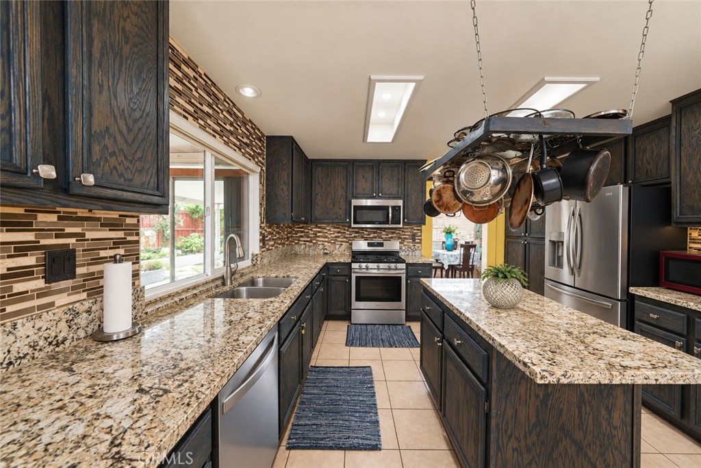 5232 Triesian Way Property Photo 23