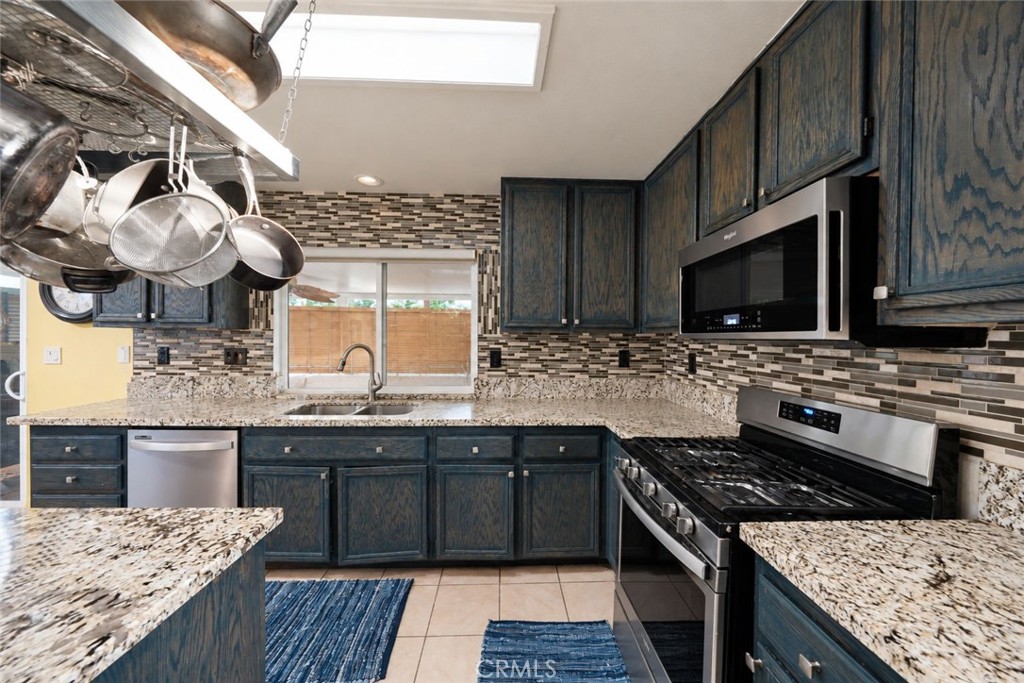 5232 Triesian Way Property Photo 28