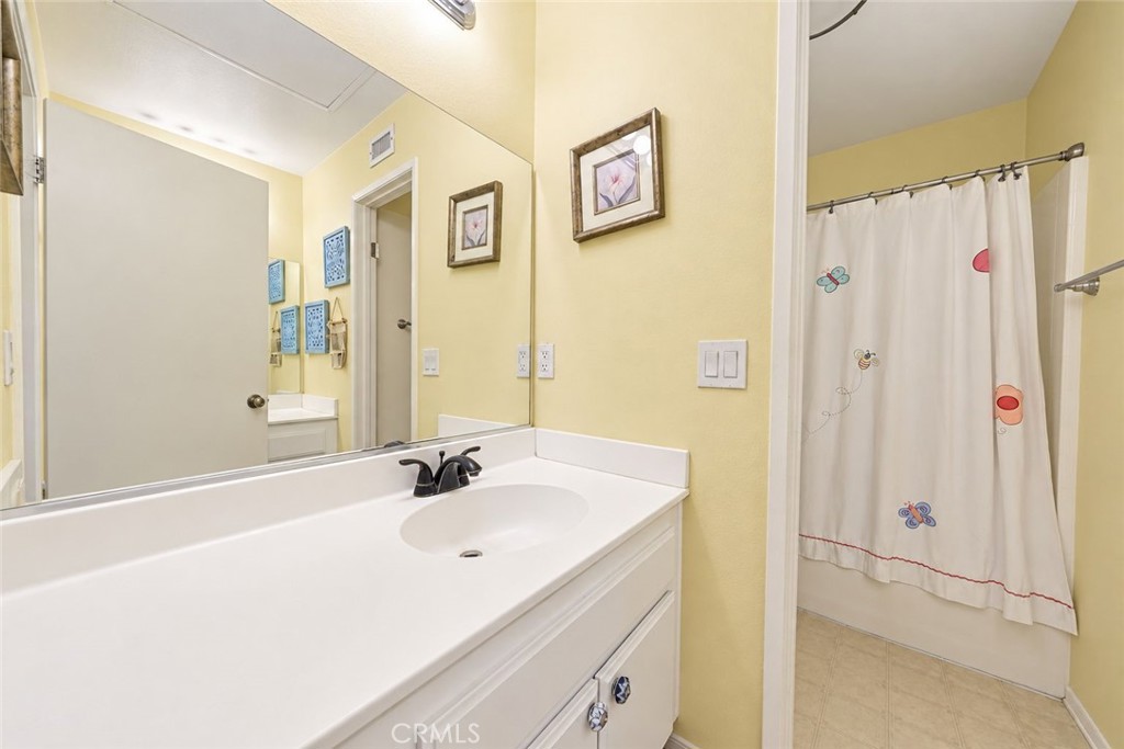 5232 Triesian Way Property Photo 44