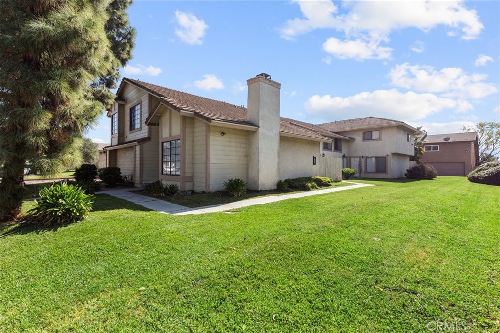 3230 Triumph Lane Property Photo 1