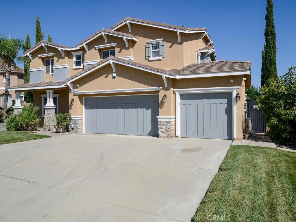 6895 Caitlin Property Photo 3