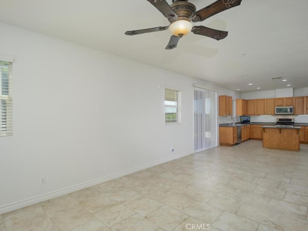 6895 Caitlin Property Photo 9