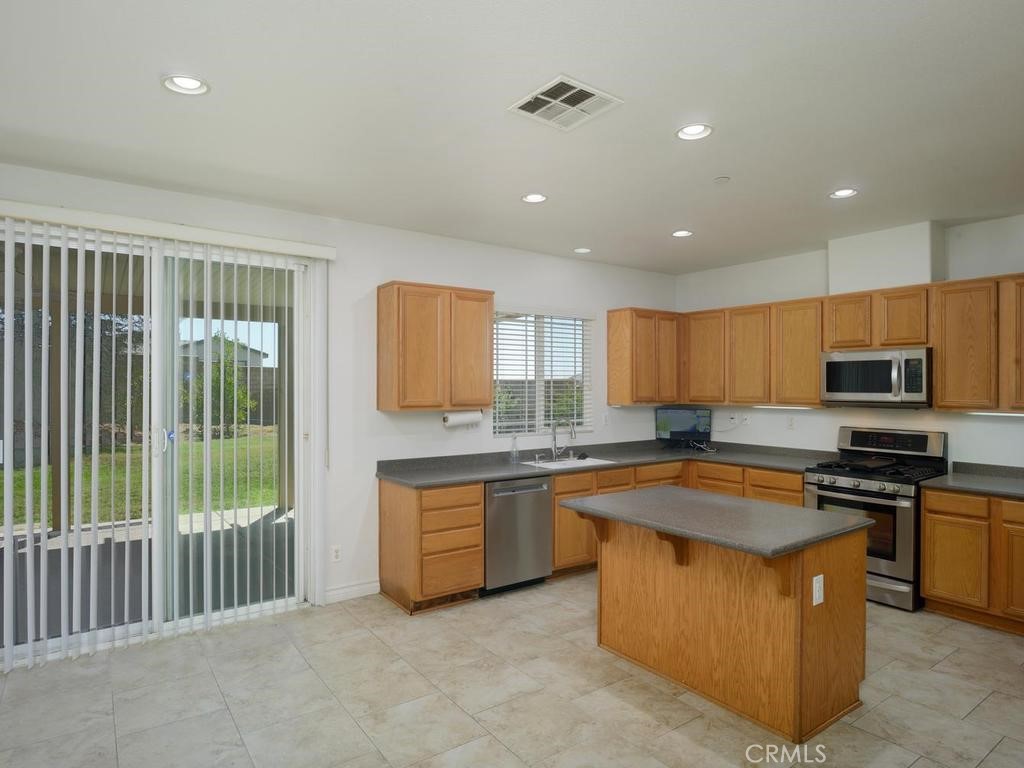 6895 Caitlin Property Photo 11