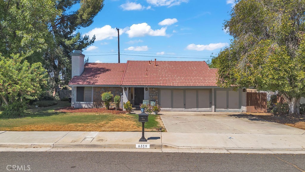 6319 Westview Property Photo 1