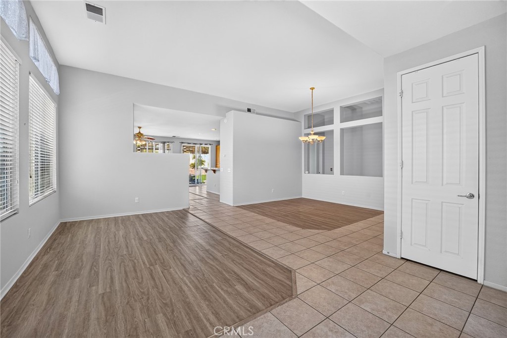 14707 Grandview Drive Property Photo 11