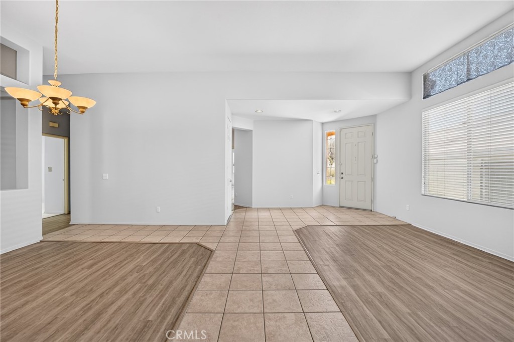 14707 Grandview Drive Property Photo 13