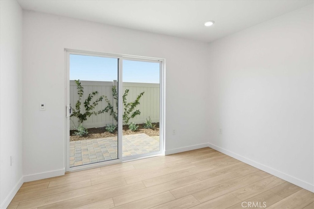 2519 Bombay Street Property Photo 4