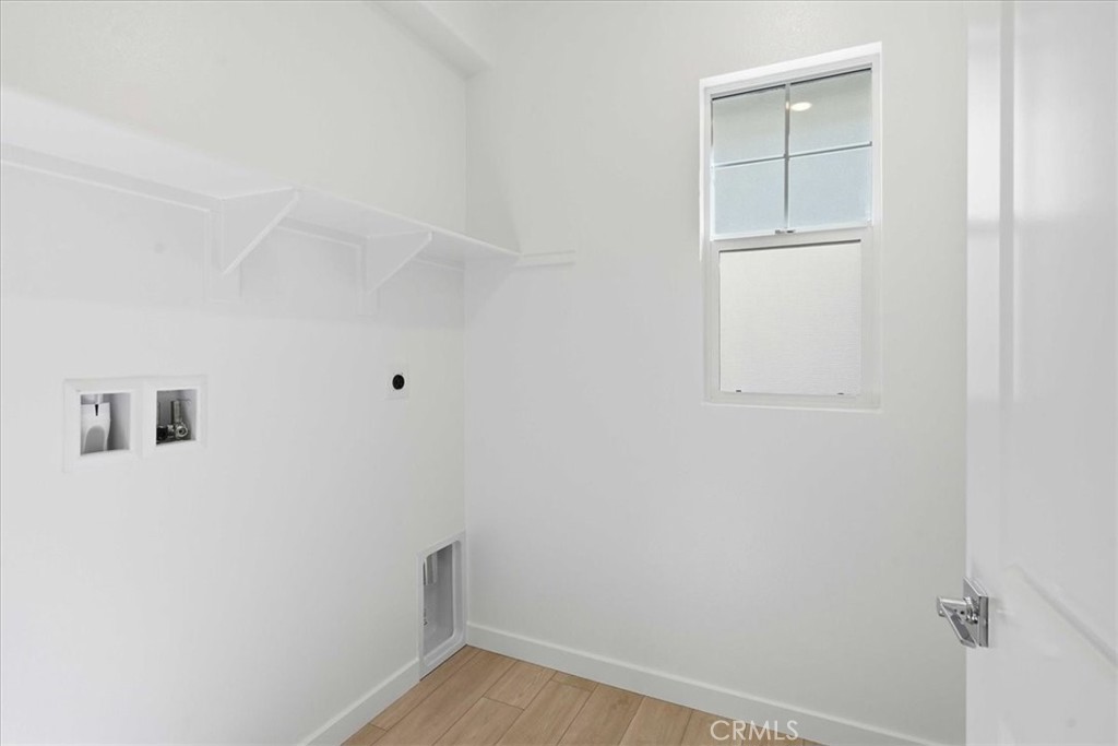 2519 Bombay Street Property Photo 27