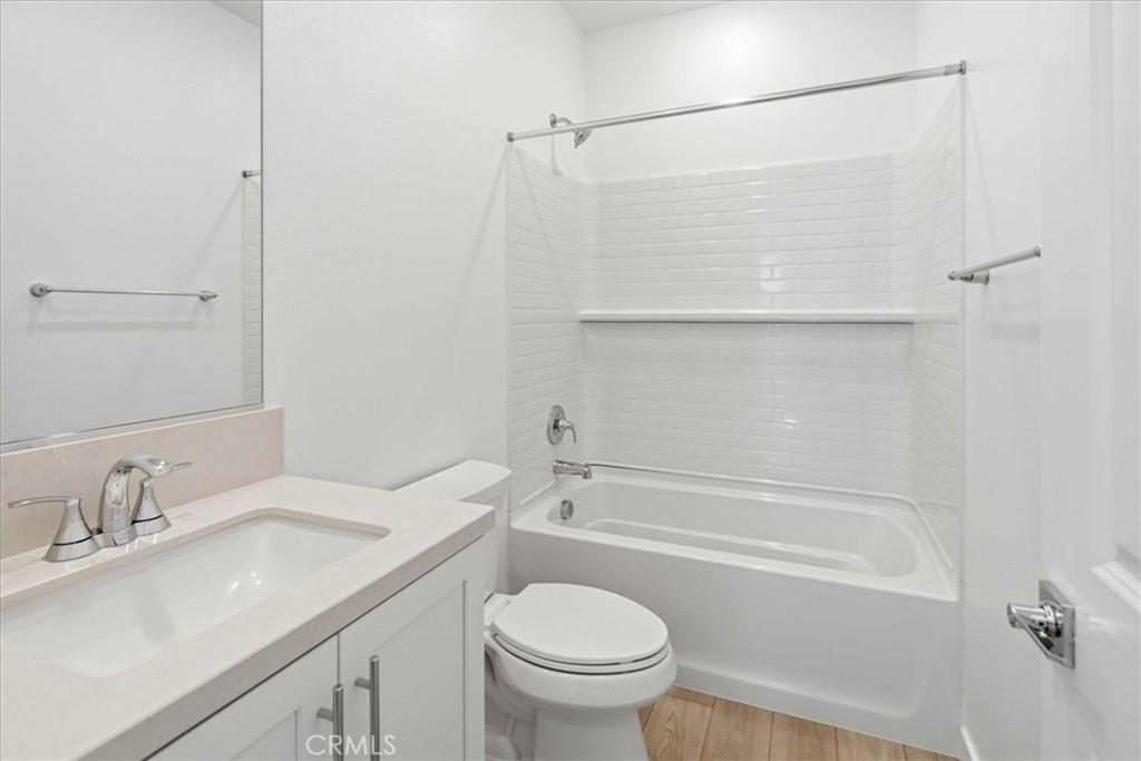 2519 Bombay Street Property Photo 28