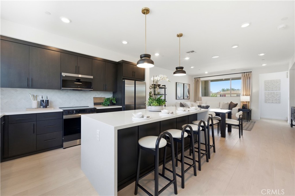 10720 Golden Koi B Property Photo 9