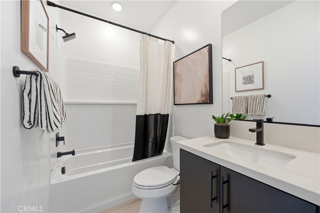10720 Golden Koi B Property Photo 25