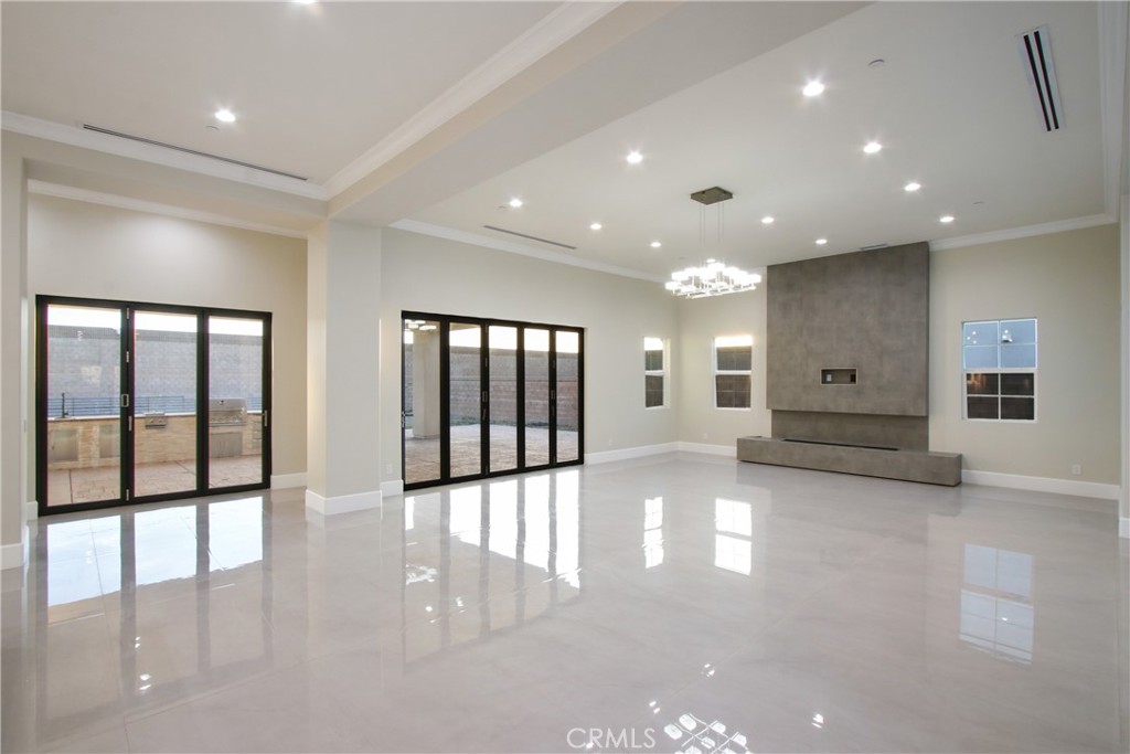 13715 Copley Property Photo 7