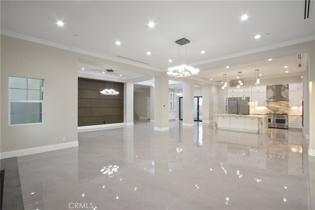 13715 Copley Property Photo 9