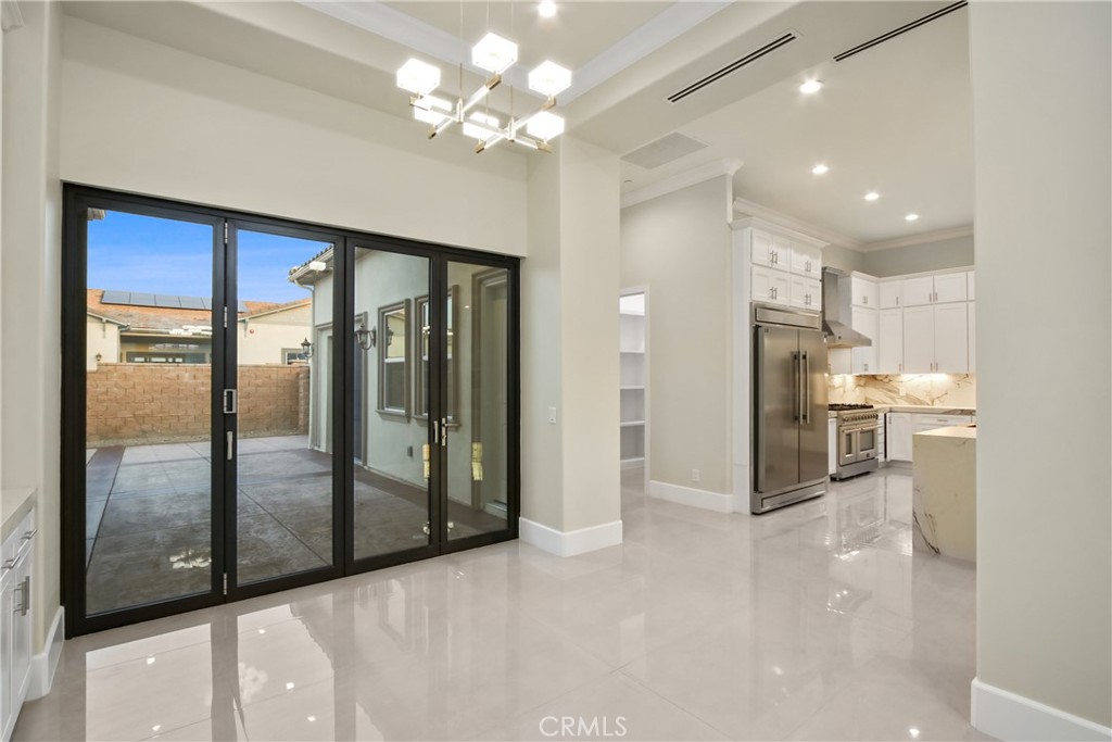 13715 Copley Property Photo 17