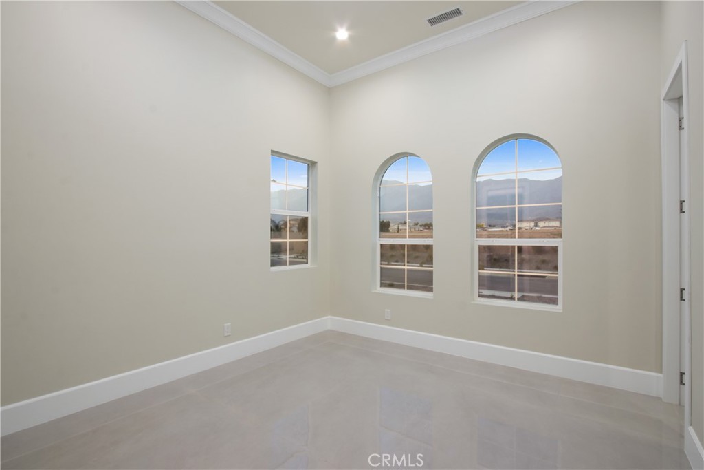 13715 Copley Property Photo 29