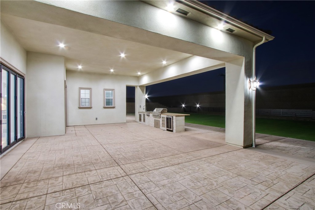 13715 Copley Property Photo 47