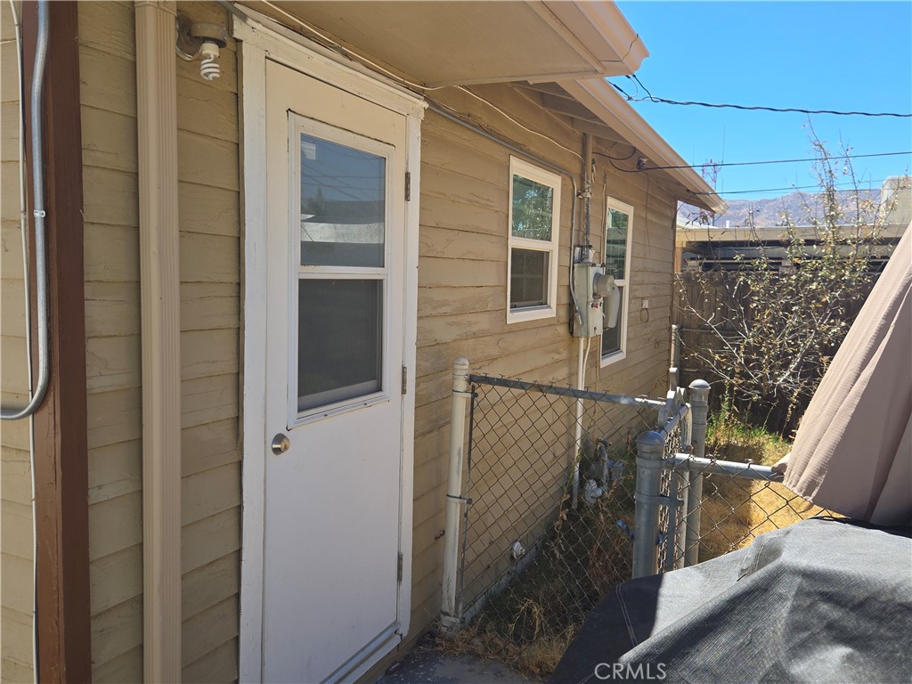 339 N Alessandro Street Property Photo 3