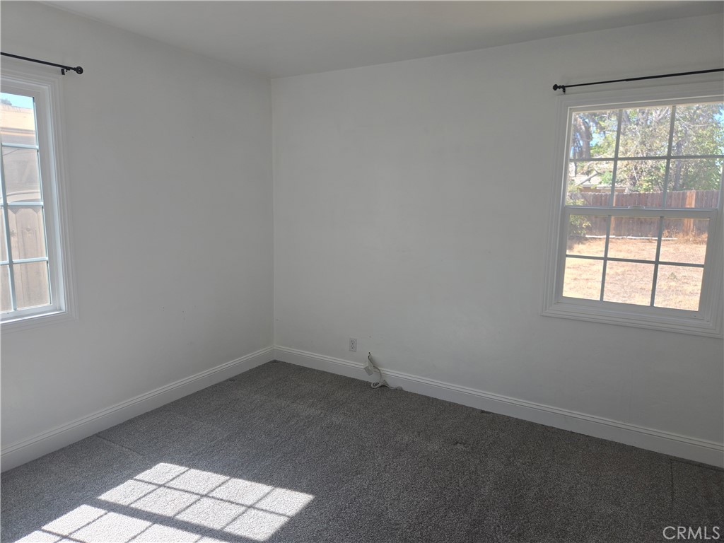339 N Alessandro Street Property Photo 11