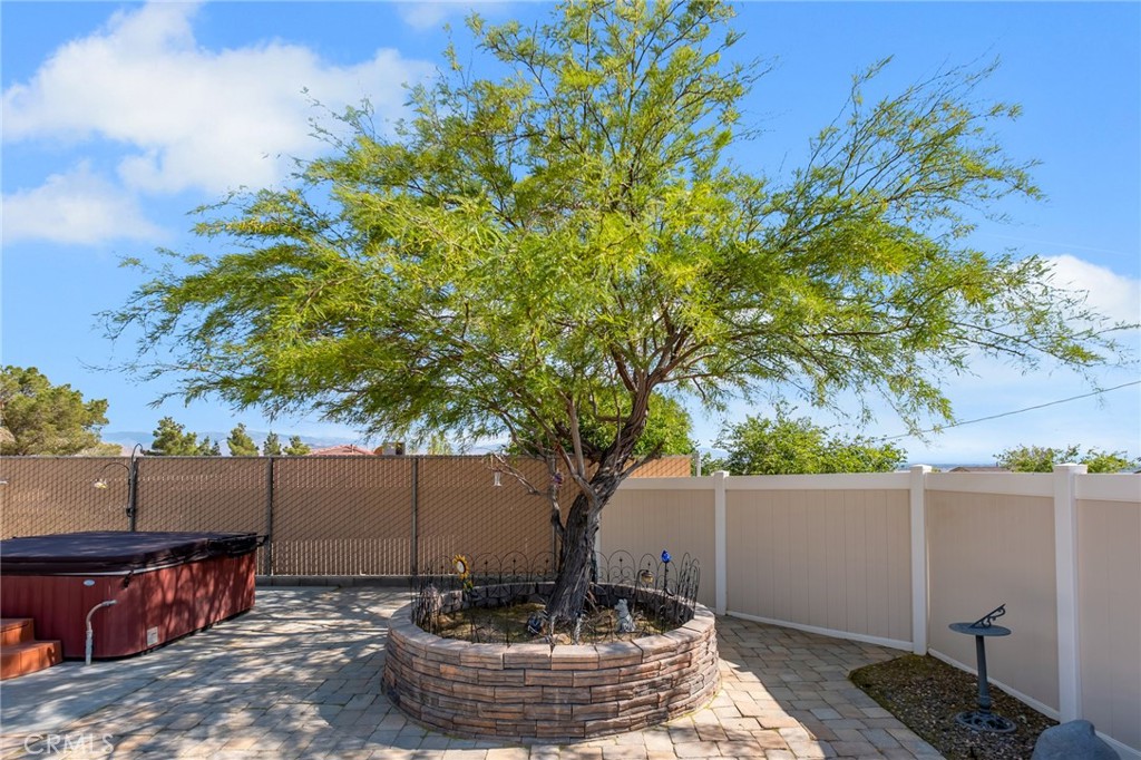17112 Century Plant Property Photo 34