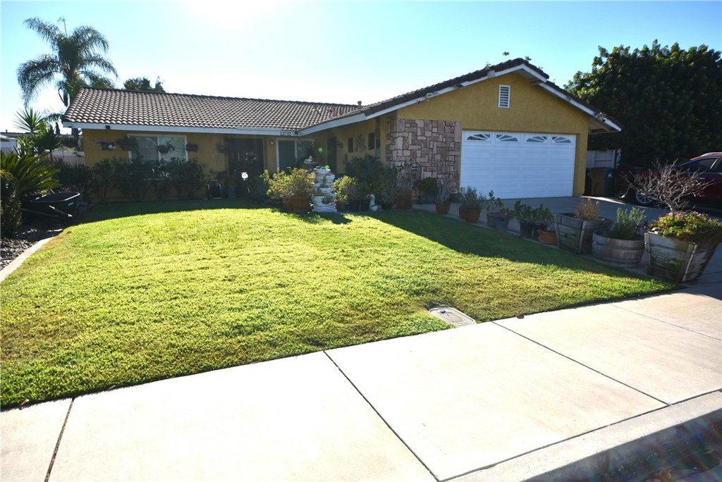 12732 Andretti Street Property Photo 4