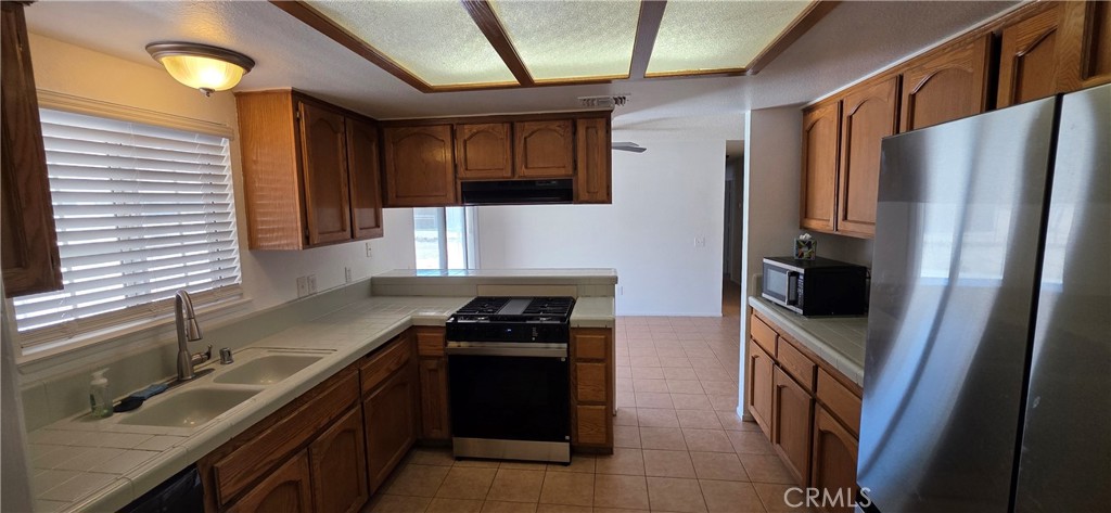 18375 Westlawn Property Photo 9