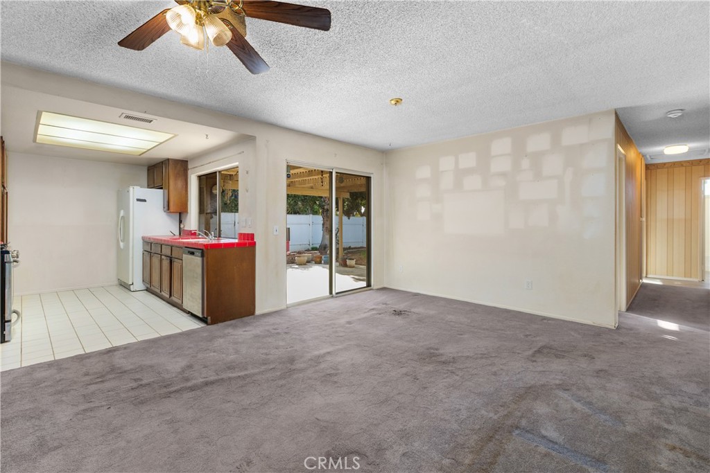 6631 Wintertree Drive Property Photo 4