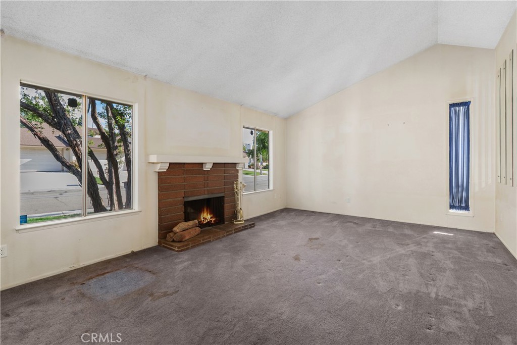 6631 Wintertree Drive Property Photo 9