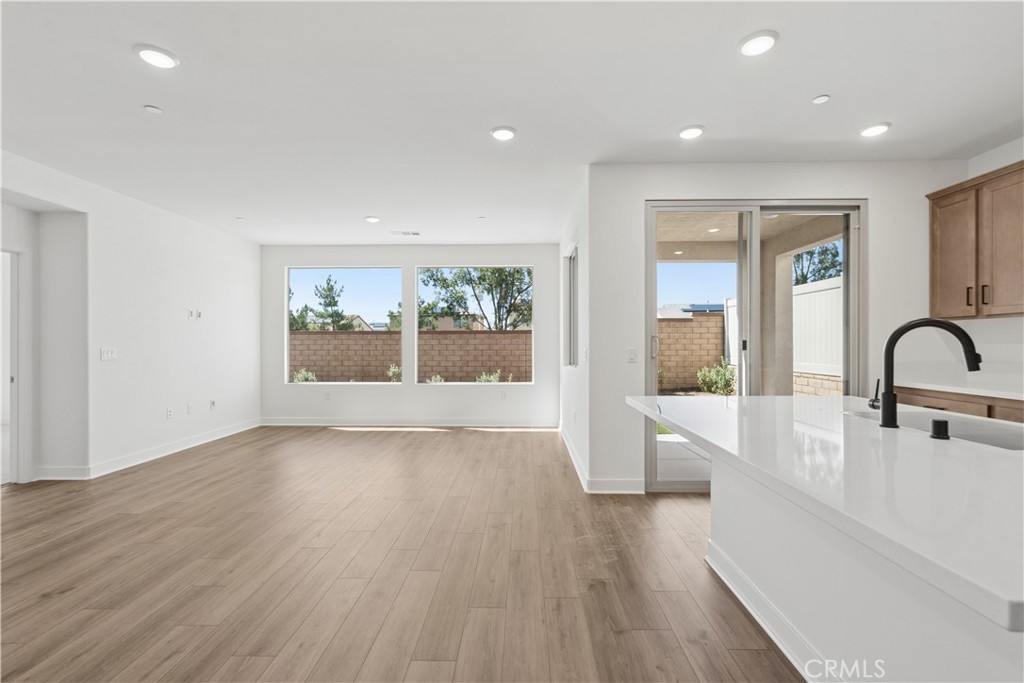1565 Winding Sun Drive Property Photo 12