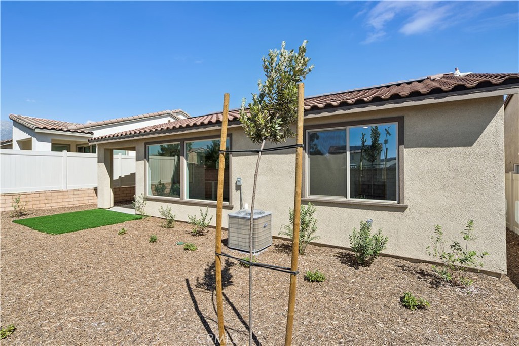 1565 Winding Sun Drive Property Photo 14