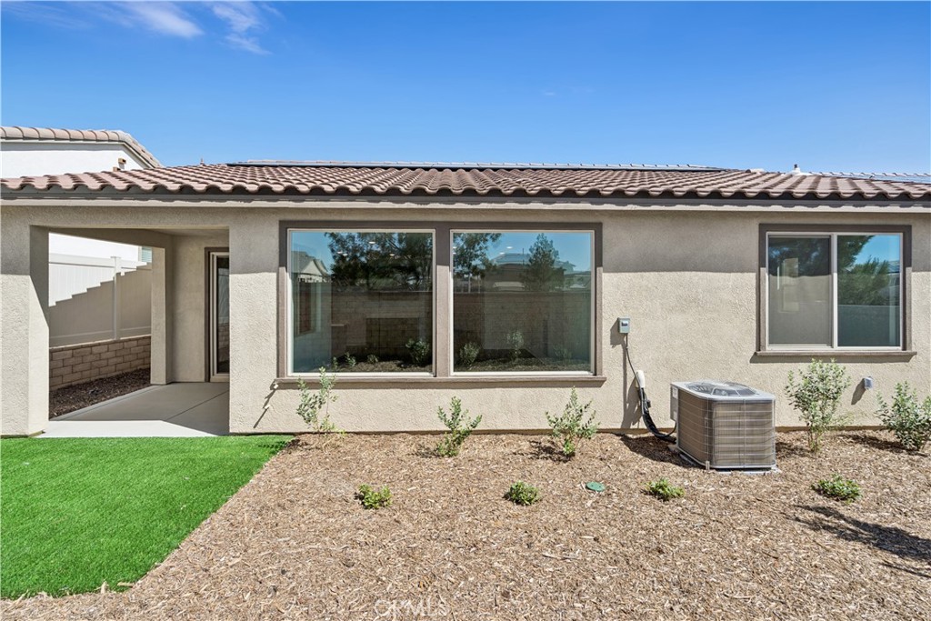 1565 Winding Sun Drive Property Photo 15