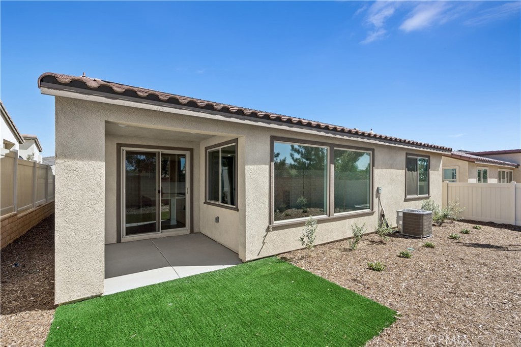 1565 Winding Sun Drive Property Photo 16