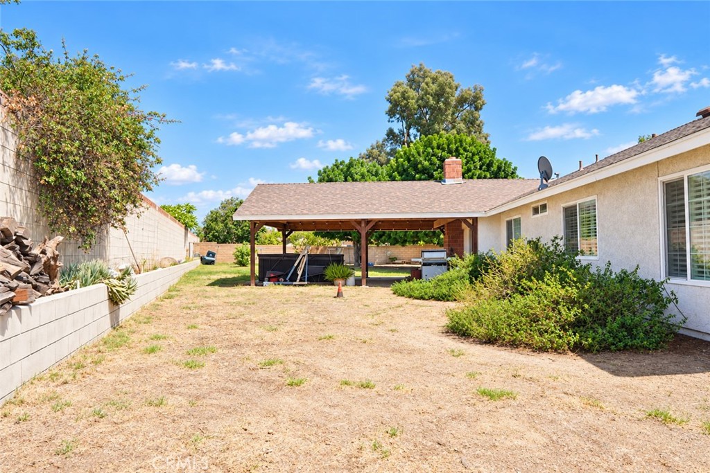 2164 N Date Property Photo 14