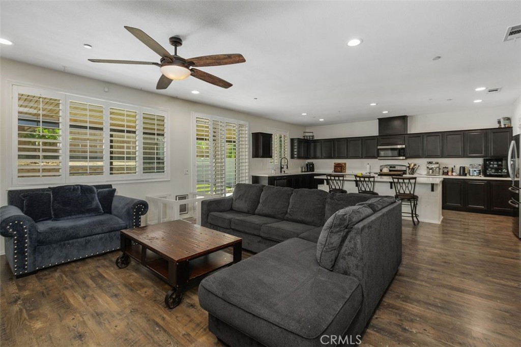 7066 Almandine Way Property Photo 11