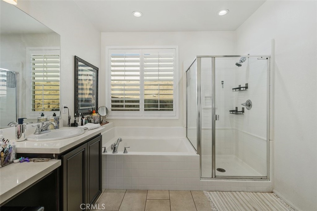 7066 Almandine Way Property Photo 32