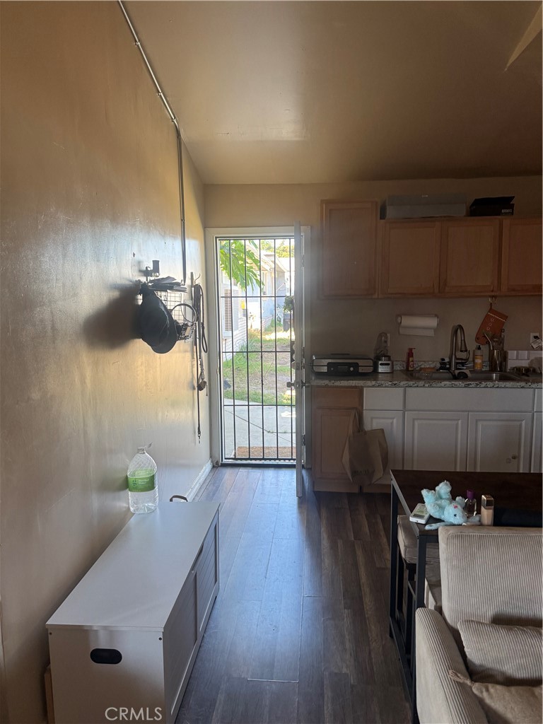8196 Pepper Avenue Property Photo 7