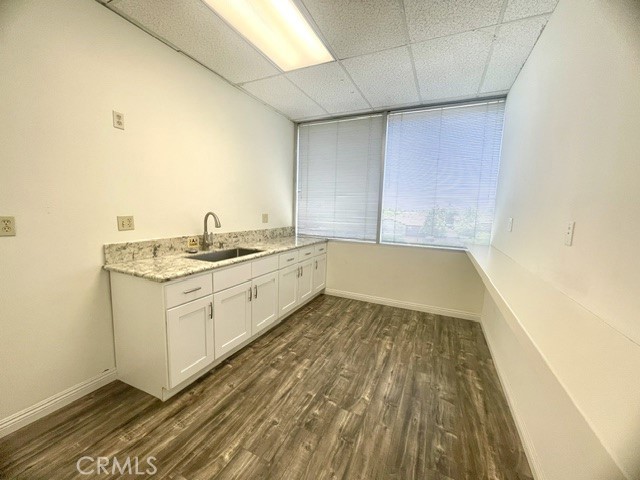 1425 W Foothill 310 Property Photo 4