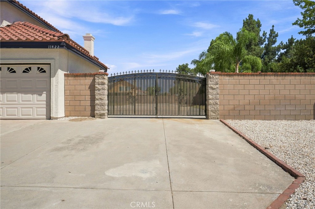 11422 Edmonson Avenue Property Photo 37
