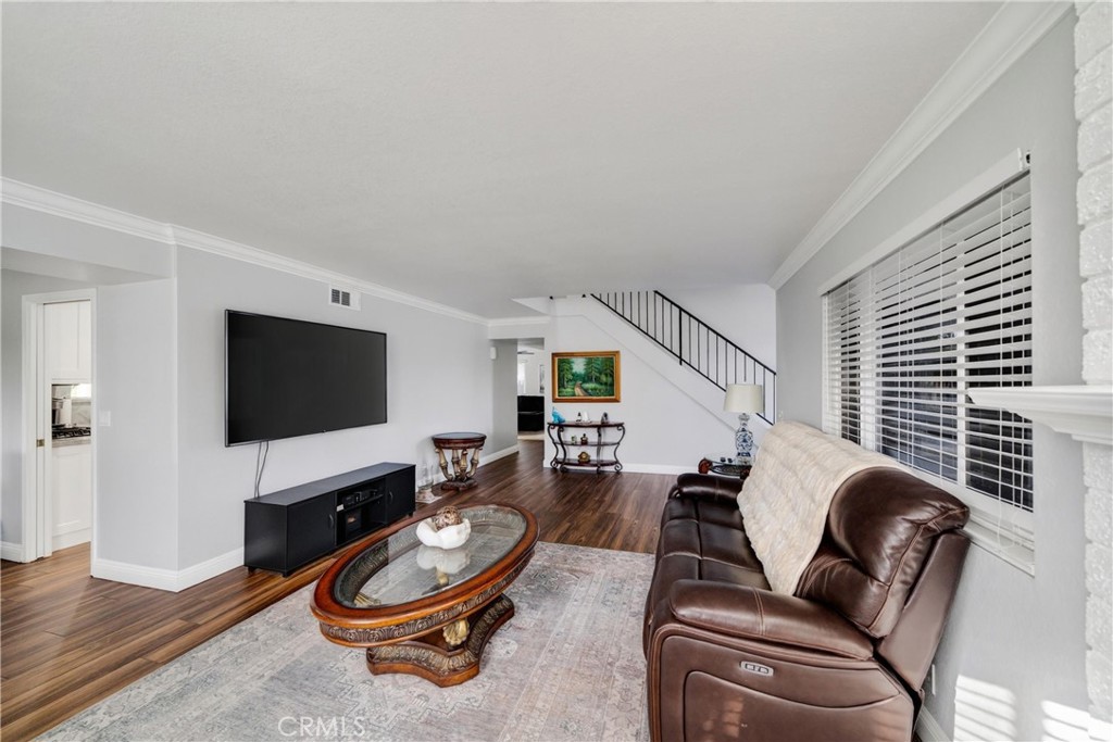 10302 Carrari Property Photo 8